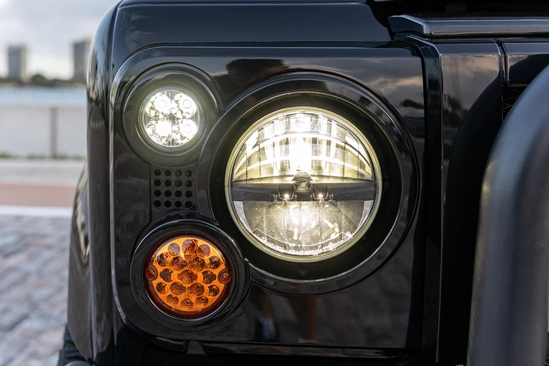 1989 Land Rover Defender 90 - Image 16 of 31