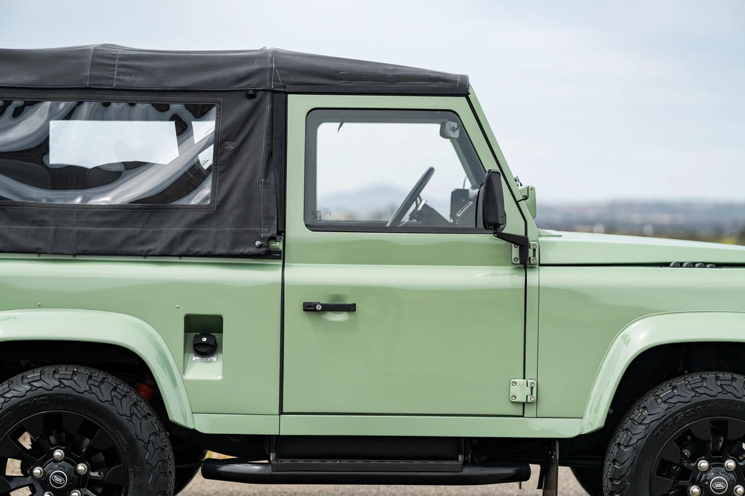 1989 Land Rover Defender 90 - Image 19 of 31