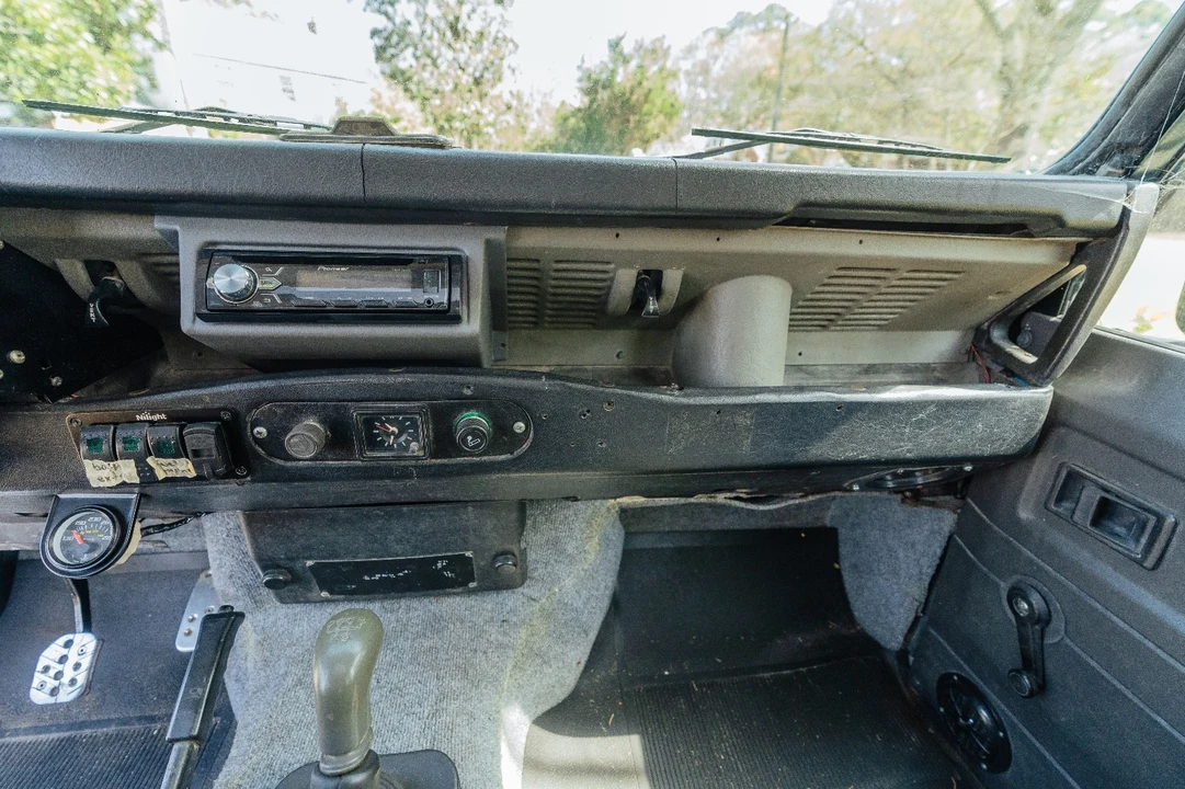 1989 Land Rover Defender 90 - Image 11 of 21