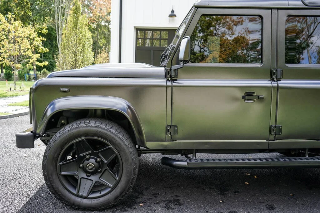 1989 Land Rover Defender 110 - Image 5 of 12