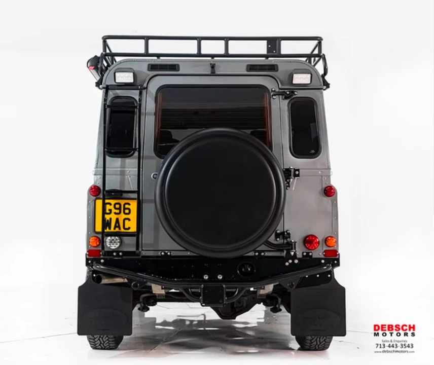 1989 Land Rover Defender 110 - Image 5 of 24