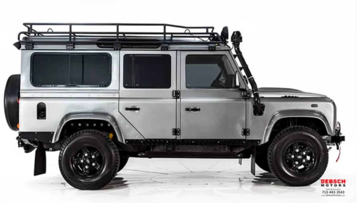 1989 Land Rover Defender 110 - Image 4 of 24