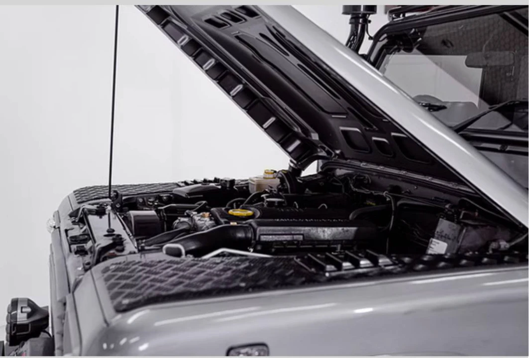 1989 Land Rover Defender 110 - Image 18 of 24