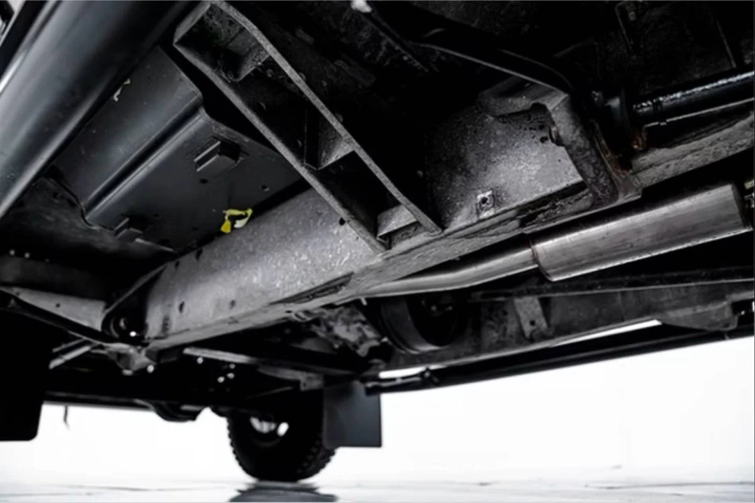 1989 Land Rover Defender 110 - Image 23 of 24