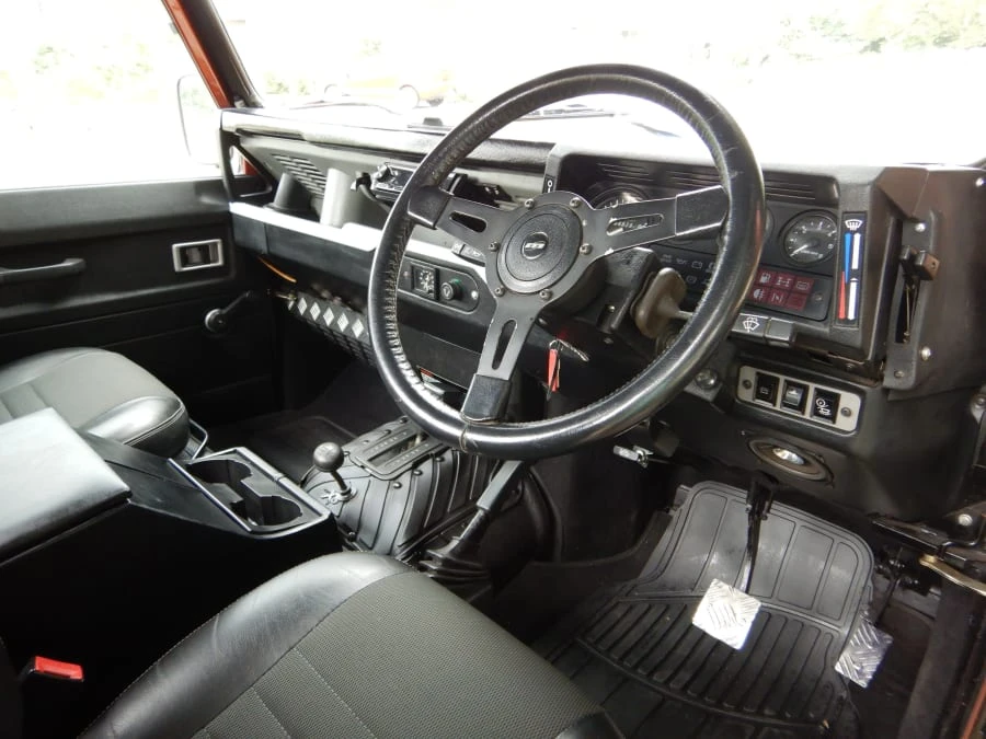1989 Land Rover Defender 110 - Image 3 of 7