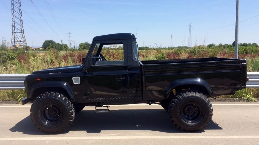 1989 Land Rover Defender 110 - Image 2 of 9