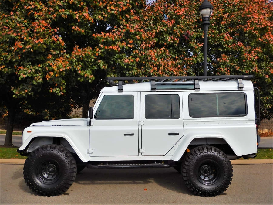 1989 Land Rover Defender 110 - Image 2 of 10