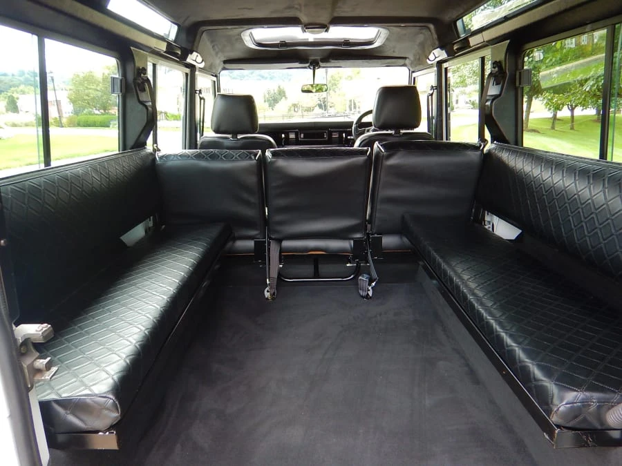 1989 Land Rover Defender 110 - Image 5 of 10