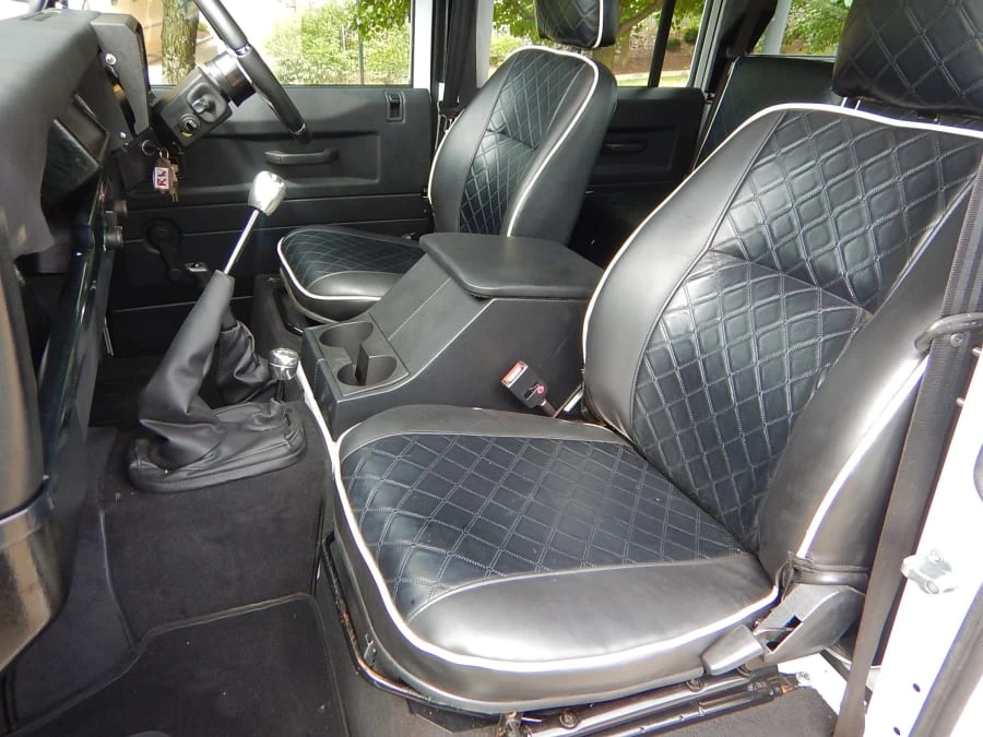 1989 Land Rover Defender 110 - Image 5 of 12