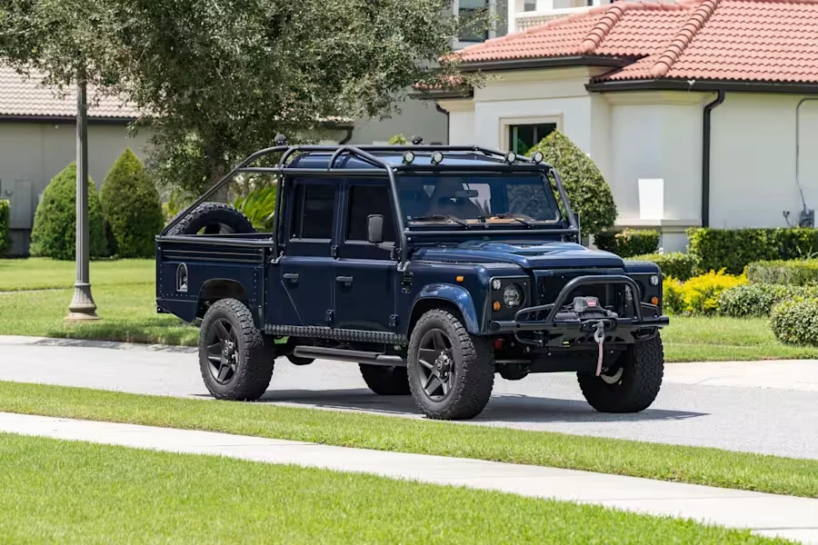 1989 Land Rover Defender 130 - Image 6 of 31