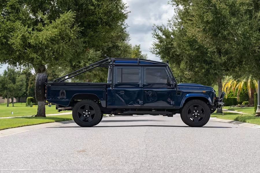 1989 Land Rover Defender 130 - Image 2 of 31