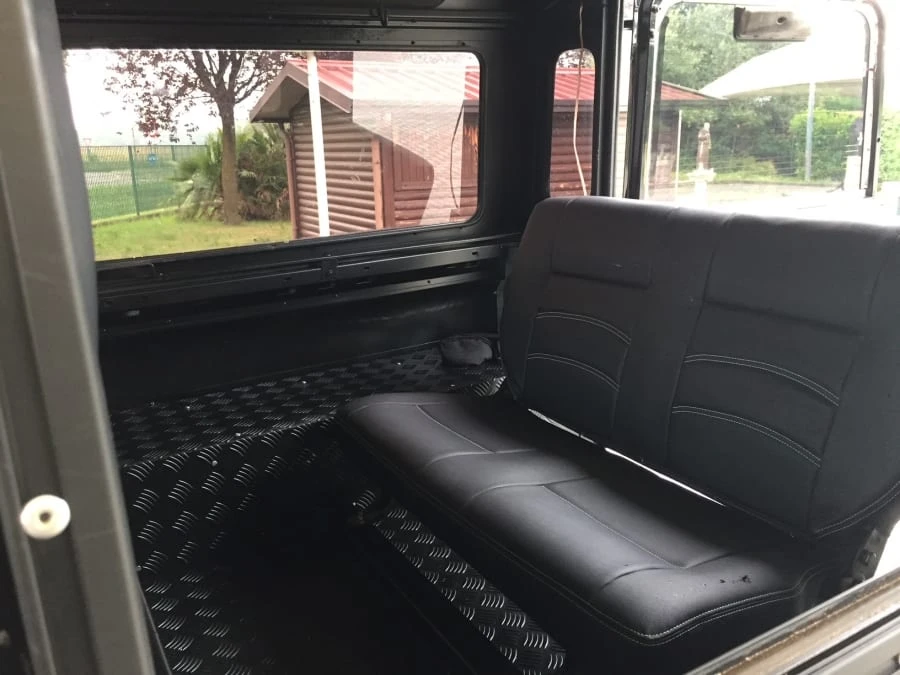 1989 Land Rover Defender 90 - Image 8 of 12
