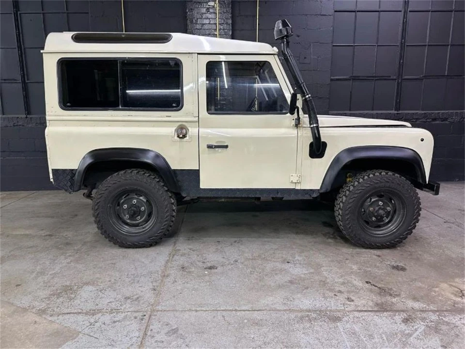 1989 Land Rover Defender - Image 6 of 10