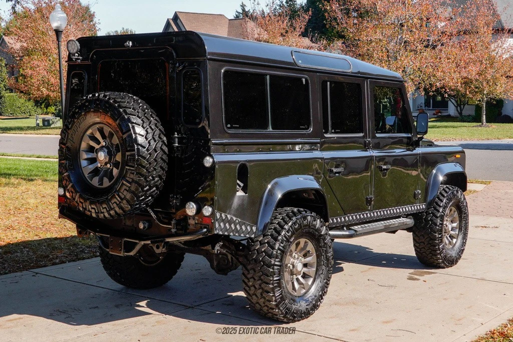1989 Land Rover Defender 110 - Image 6 of 12