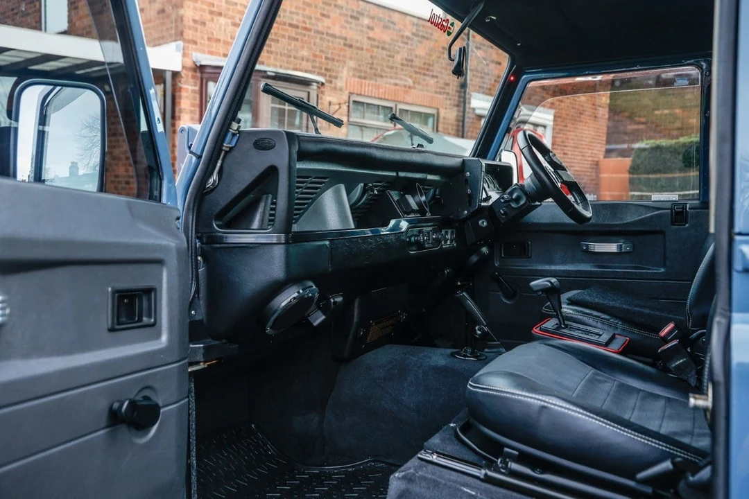 1989 Land Rover Defender 90 - Image 14 of 31