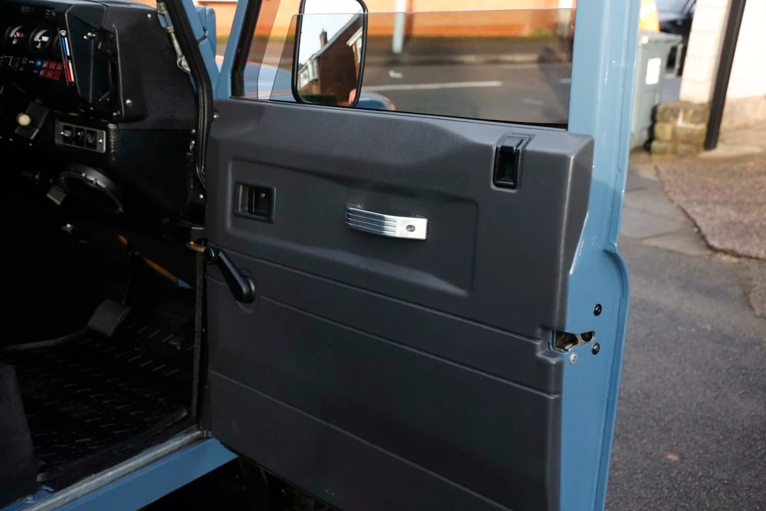 1989 Land Rover Defender 90 - Image 20 of 31