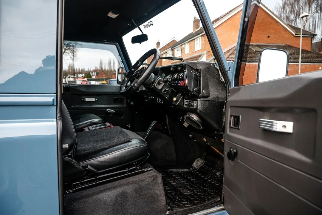 1989 Land Rover Defender 90 - Image 19 of 31