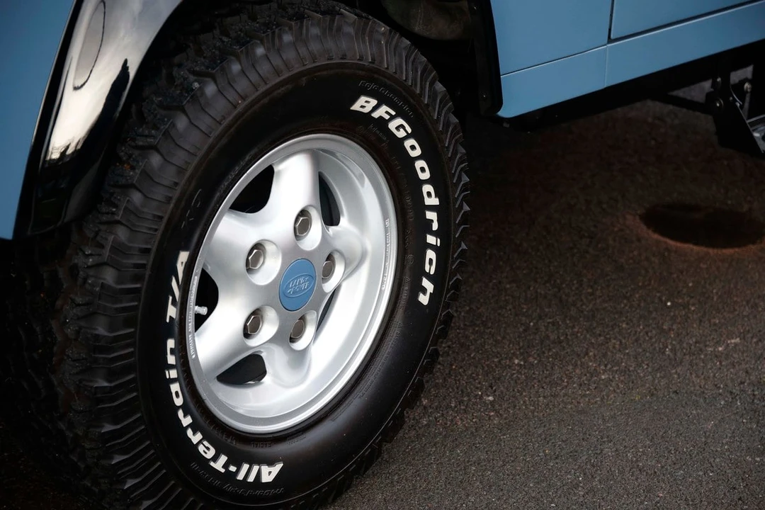 1989 Land Rover Defender 90 - Image 11 of 31