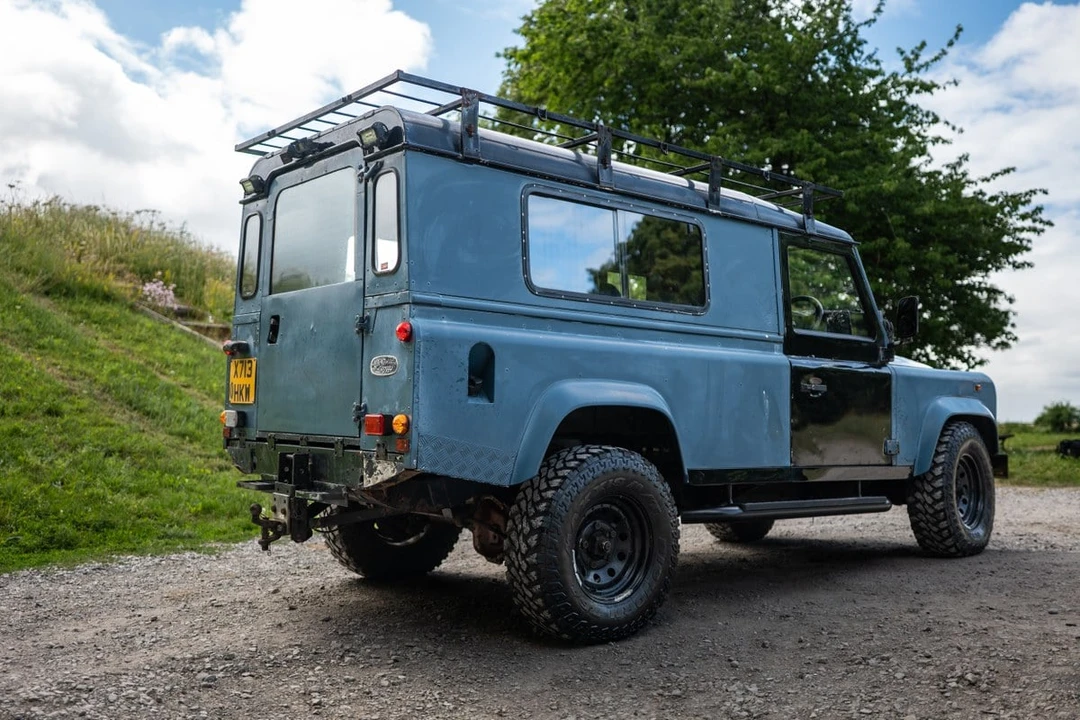 1989 Land Rover Defender 110 - Image 10 of 31