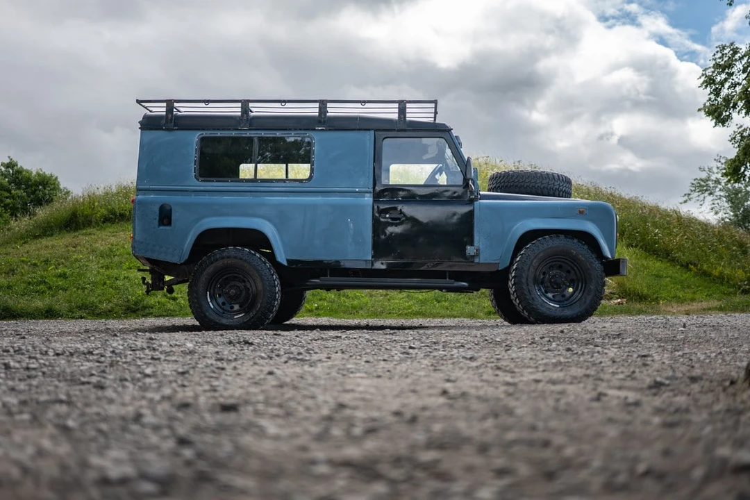 1989 Land Rover Defender 110 - Image 11 of 31