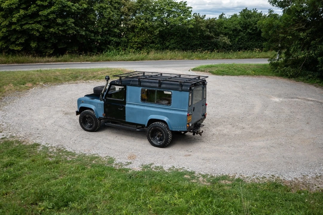1989 Land Rover Defender 110 - Image 19 of 31