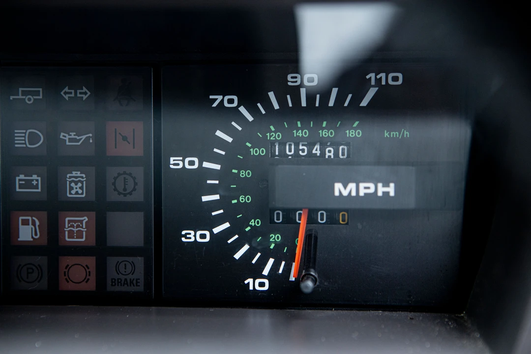 1989 Land Rover Range Rover Classic - Image 5 of 10