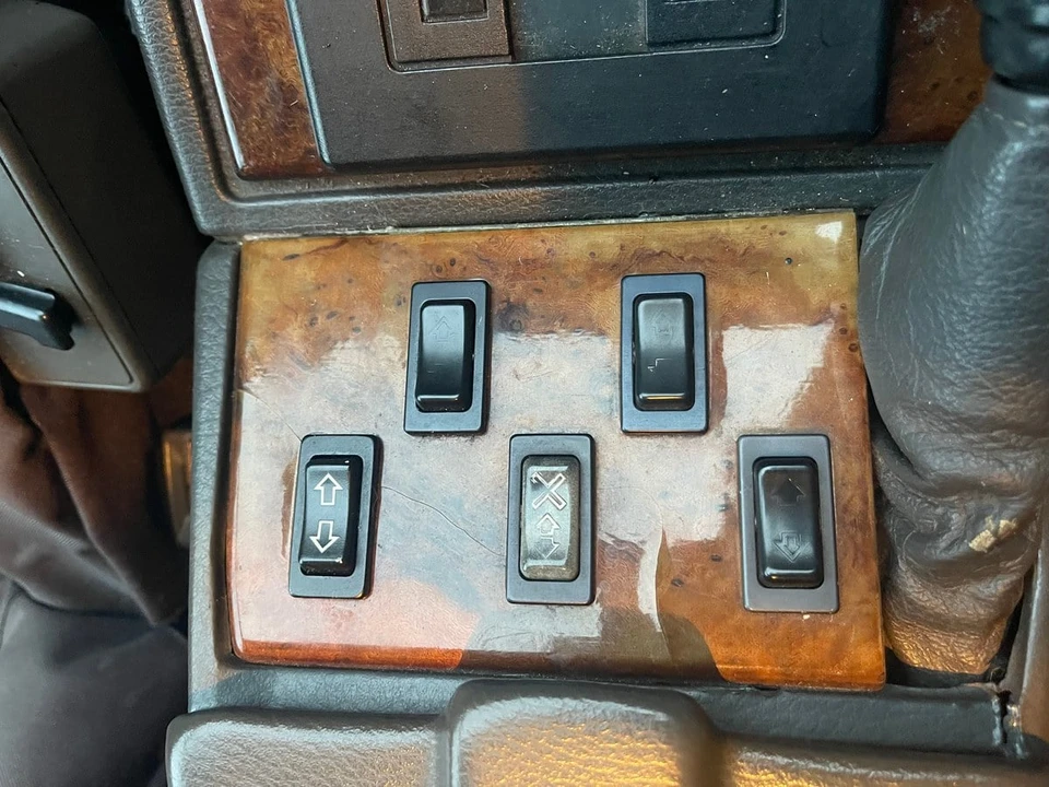1989 Land Rover Range Rover Classic - Image 23 of 30