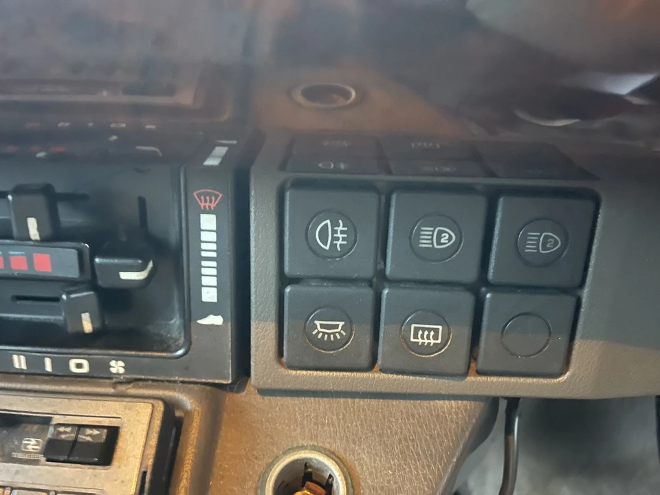 1989 Land Rover Range Rover Classic - Image 30 of 30