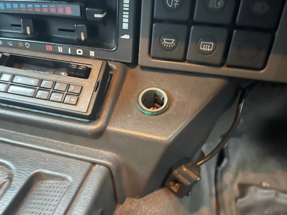 1989 Land Rover Range Rover Classic - Image 24 of 30