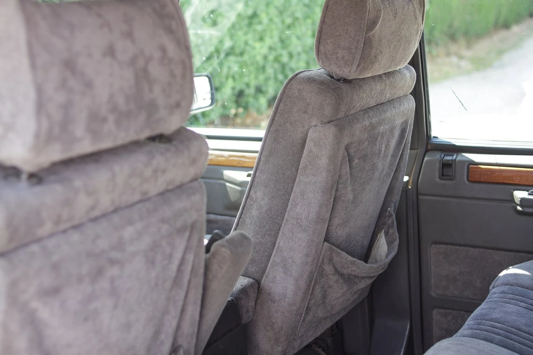 1989 Land Rover Range Rover Classic - Image 24 of 30