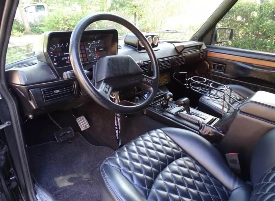 1989 Land Rover Range Rover Classic - Image 3 of 8