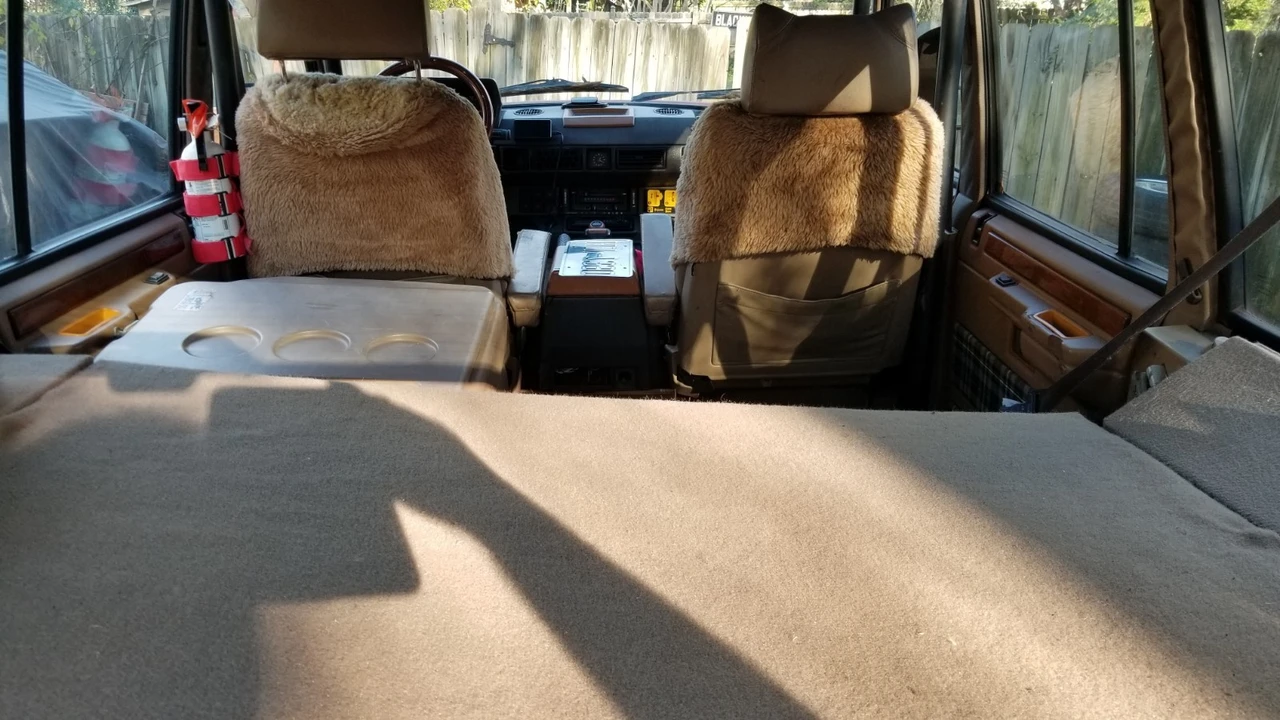 1989 Land Rover Range Rover Classic - Image 5 of 21