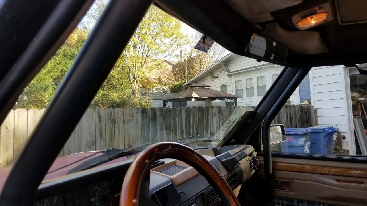 1989 Land Rover Range Rover Classic - Image 9 of 21
