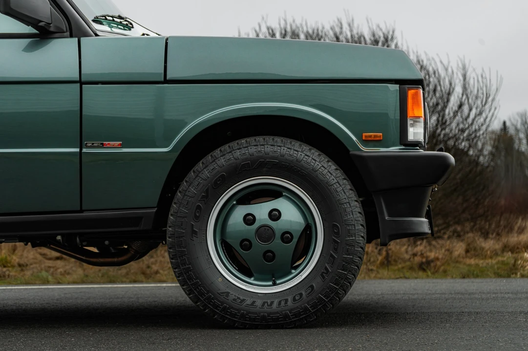 1989 Land Rover Range Rover Classic - Image 9 of 31