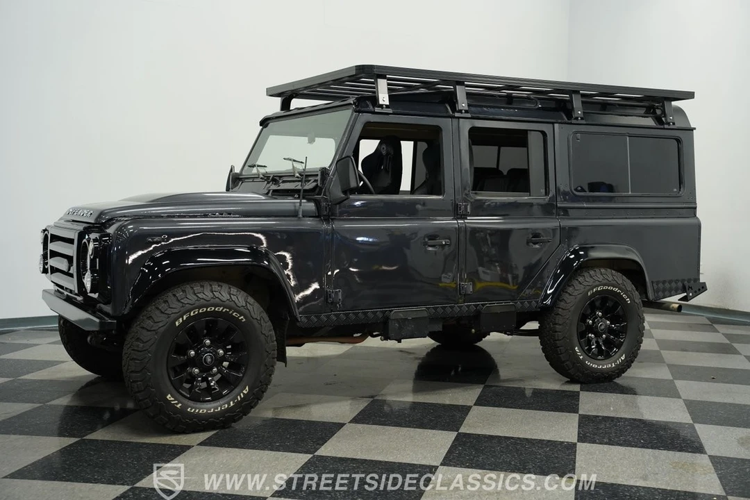 1989 Land Rover Defender 110 - Image 6 of 12