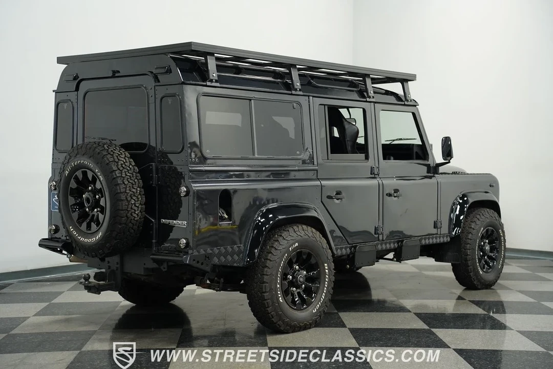 1989 Land Rover Defender 110 - Image 13 of 21