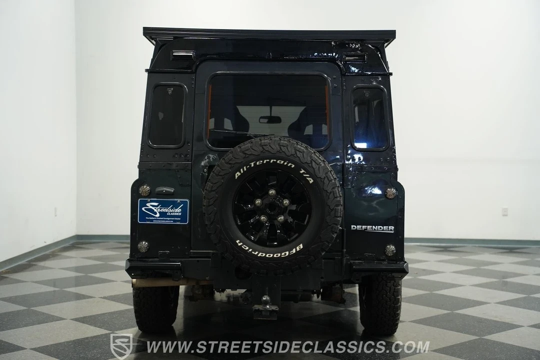1989 Land Rover Defender 110 - Image 10 of 12