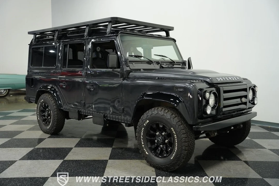 1989 Land Rover Defender 110 - Image 17 of 21