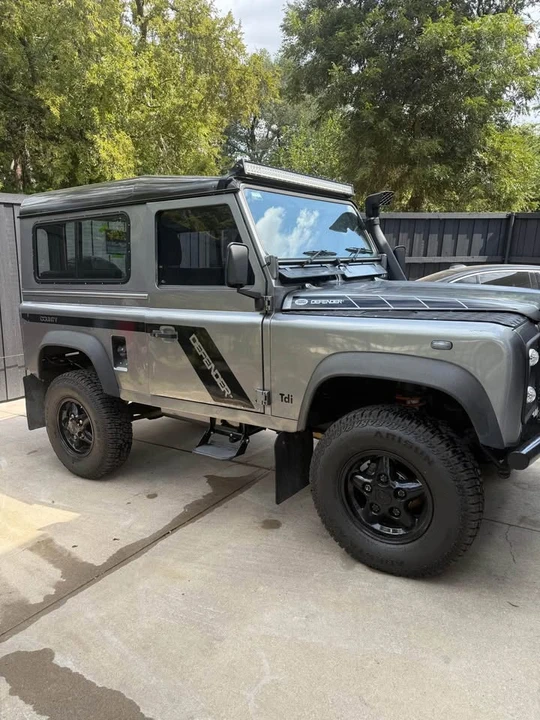 1989 Land Rover Defender 90 - Image 2 of 20