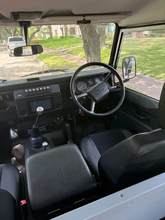 1989 Land Rover Defender 90 - Image 9 of 20