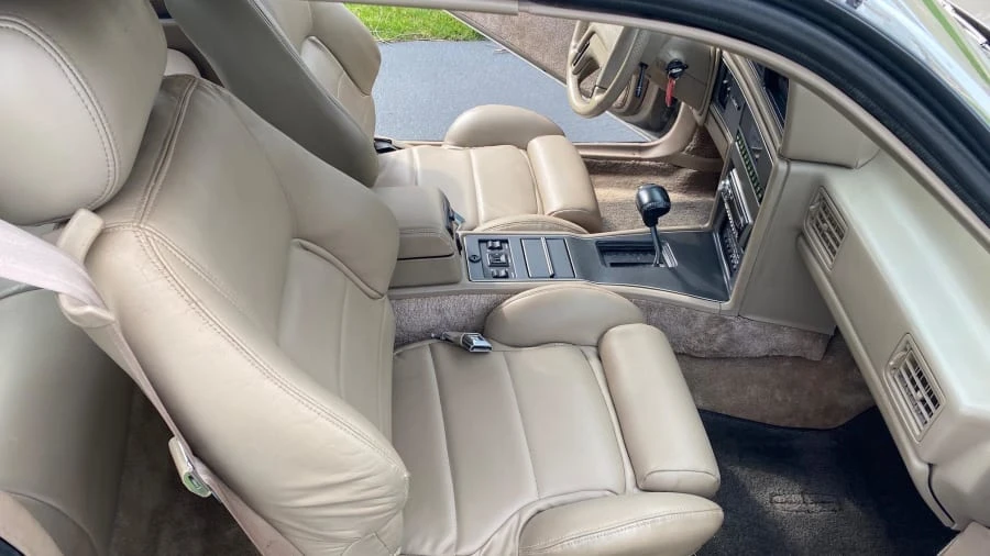 1989 Lincoln Continental Mark VII - Image 4 of 12