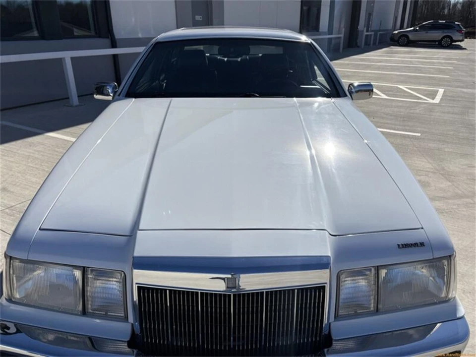 1989 Lincoln Continental Mark VII - Image 21 of 31