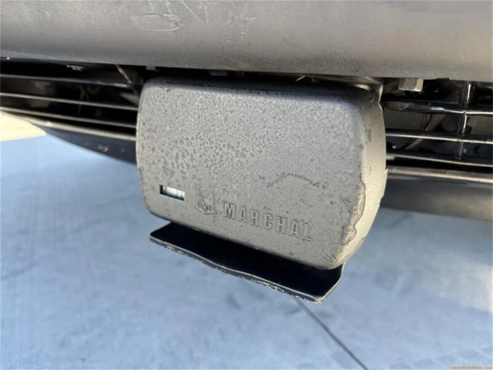 1989 Lincoln Continental Mark VII - Image 24 of 31