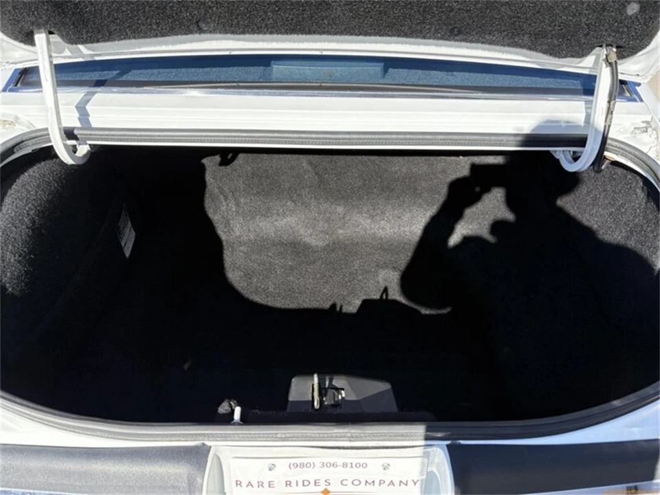 1989 Lincoln Continental Mark VII - Image 7 of 31