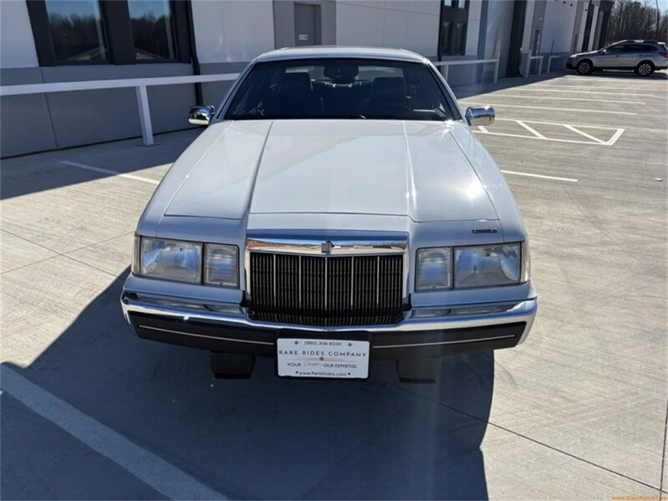 1989 Lincoln Continental Mark VII - Image 20 of 31
