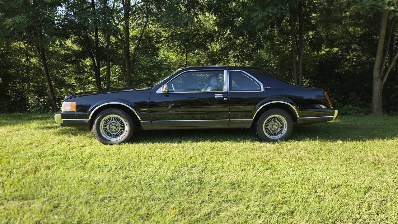 1989 Lincoln Continental Mark VII - Image 20 of 31