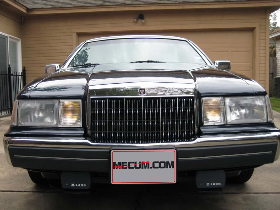 1989 Lincoln Continental Mark VII - Image 5 of 5
