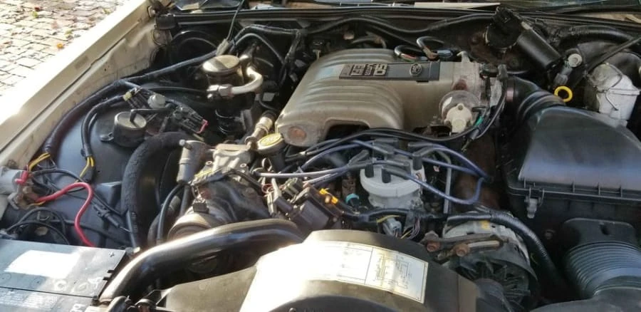 1989 Lincoln Town Car - Image 16 of 19