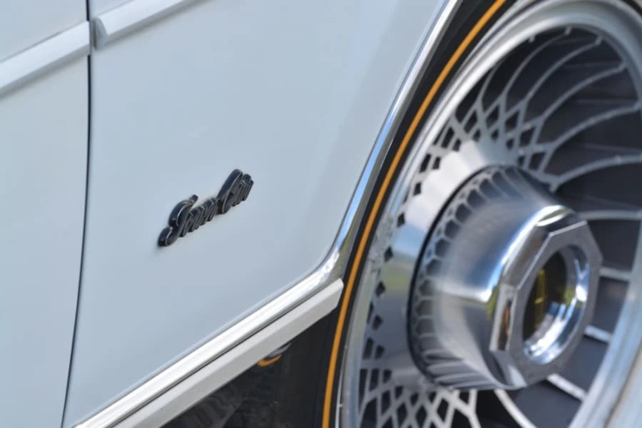 1989 Lincoln Town Car - Image 10 of 12