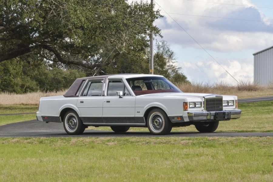 1989 Lincoln Town Car - Image 12 of 12
